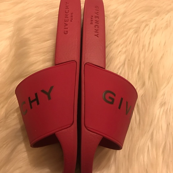 fig pink givenchy slides